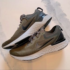 Nike Odyssey React